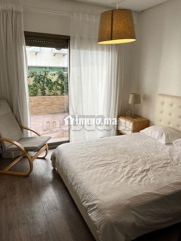 STUDIO MEUBLÉ AVEC TERRASSE À LOUER À RACINE - Location Immobilier - Casablanca - photo 5