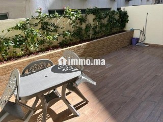 STUDIO MEUBLÉ AVEC TERRASSE À LOUER À RACINE - Appartement à louer - Casablanca