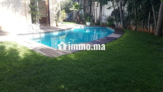 VILLA AVEC PISCINE À LOUER À OASISS - Location Immobilier - Casablanca - photo 1