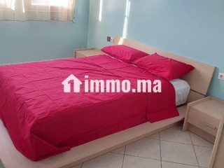 Vente d'un bel appartement à Riad Salam. 3 grandes pièces. Environnement calme avec vue sur la montagne, porte blindée - Appartement à vendre - Agadir