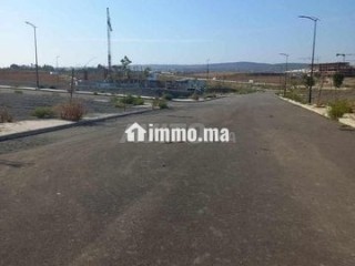 R/4بقع 260 متر للبيع تجزئة بنيعيش قرب المحطة - Terrain à vendre - Tanger