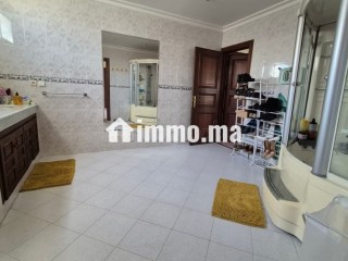 Villa Ain Diab, impasse, côté Anfa Place - Villa à louer - Casablanca