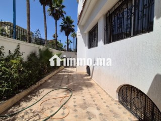 Villa Ain Diab, impasse, côté Anfa Place - Villa à louer - Casablanca