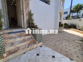 Villa Ain Diab, impasse, côté Anfa Place - Villa à louer - Casablanca