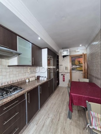 a-louer-beau-appt-meuble-3ch-gauthier-big-12