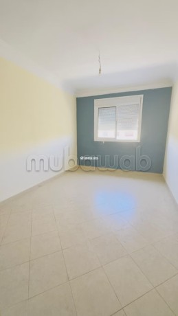 vente-dun-bel-appartement-a-mesnana-3-pieces-double-vitrage-et-porte-blindee-big-3