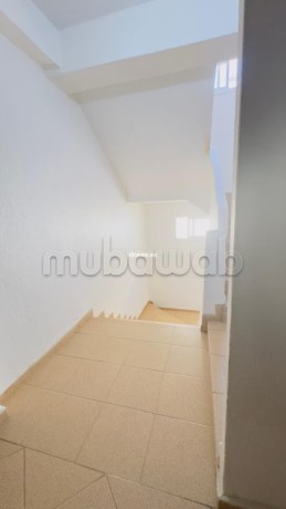 vente-dun-bel-appartement-a-mesnana-3-pieces-double-vitrage-et-porte-blindee-big-6
