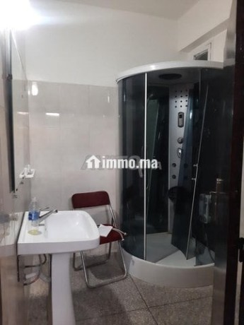 bel-appartement-170-m2-a-beausejour-big-3