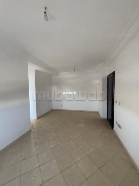 Très bel appartement en location à Oulfa. 2 belles chambres. Grand balcon - Location Immobilier - Casablanca - photo 1