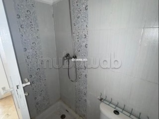 Très bel appartement en location à Oulfa. 2 belles chambres. Grand balcon - Appartement à louer - Casablanca