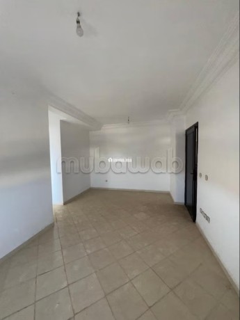 tres-bel-appartement-en-location-a-oulfa-2-belles-chambres-grand-balcon-big-0