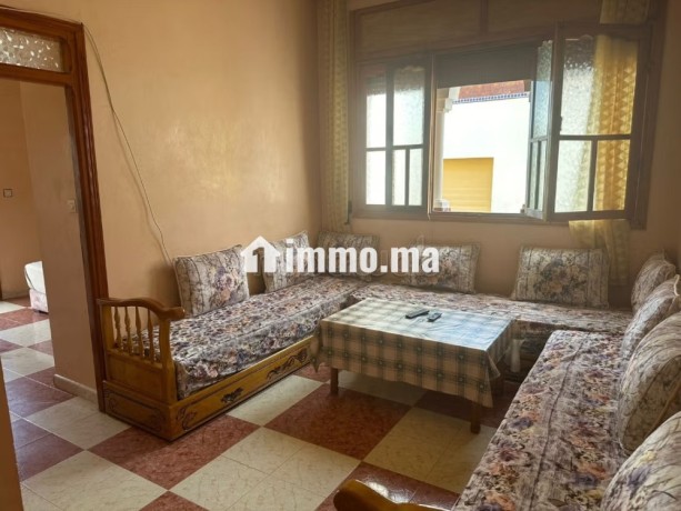 location-dun-appartement-a-asilah-surface-de-73-m2-tout-confort-avec-cheminee-et-climatisation-big-1