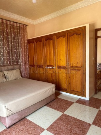 location-dun-appartement-a-asilah-surface-de-73-m2-tout-confort-avec-cheminee-et-climatisation-big-3