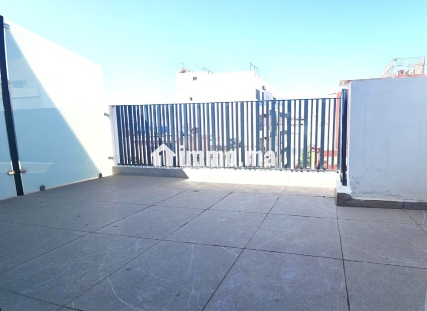 Studio Neuf 61m2 4è étg Terrasse et Balcon Maarif - Location Immobilier - Casablanca - photo 3