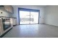 studio-neuf-61m2-4e-etg-terrasse-et-balcon-maarif-small-1