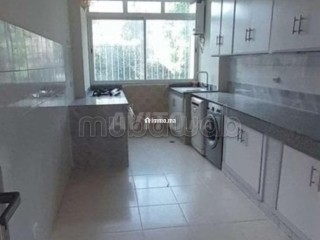 Appartement en vente à Diour Jamaa. 3 pièces. Service de concierge et climatisation - Appartement à vendre - Rabat