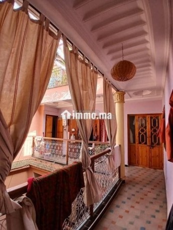 beau-riad-en-activite-a-louer-en-gerance-big-2