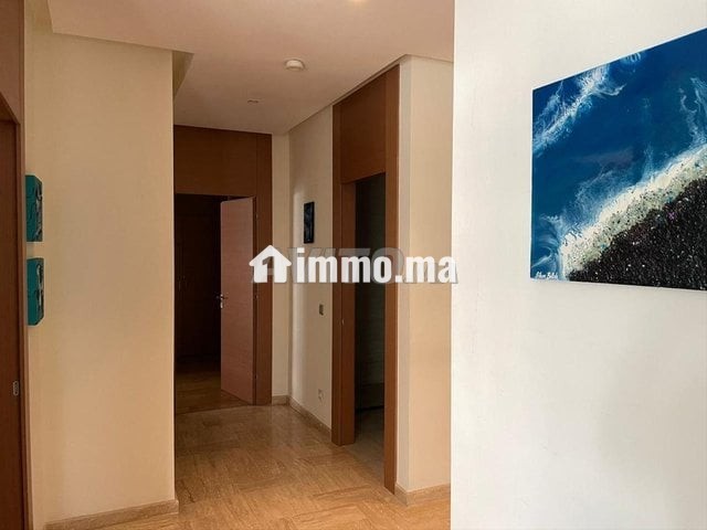 Bel appartement meublé a cfc - Location Immobilier - Casablanca - photo 6