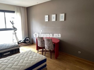 Bel appartement meublé a cfc - Appartement à louer - Casablanca