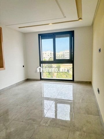 Studio vide neuf maarif rue de jura - Location Immobilier - Casablanca - photo 2