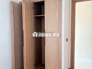 Studio vide neuf maarif rue de jura - Appartement à louer - Casablanca