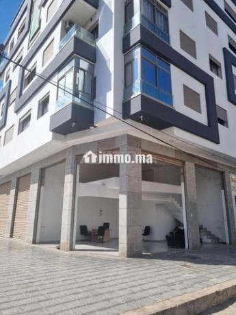 local-commercial-2-facades-magasins-a-casablanca-big-9
