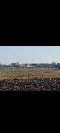 terrain-peri-urbain-big-4