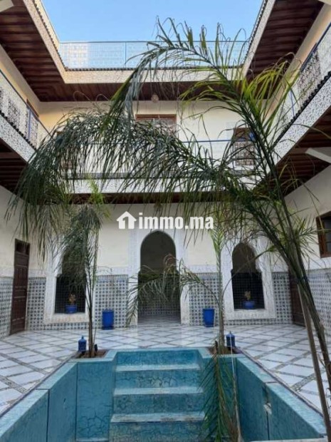 Beau Riad Titré à 7 minutes de la place - Vente Immobilier - Marrakech - photo 2