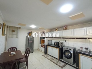 فيلا بالمسبح للكراء اليومي - Appartement Location Vacances - Meknes