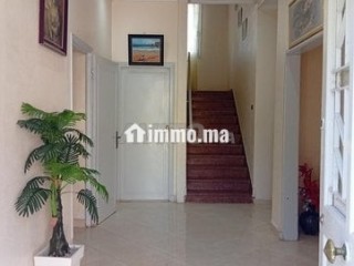 فيلا بالمسبح للكراء اليومي - Appartement Location Vacances - Meknes