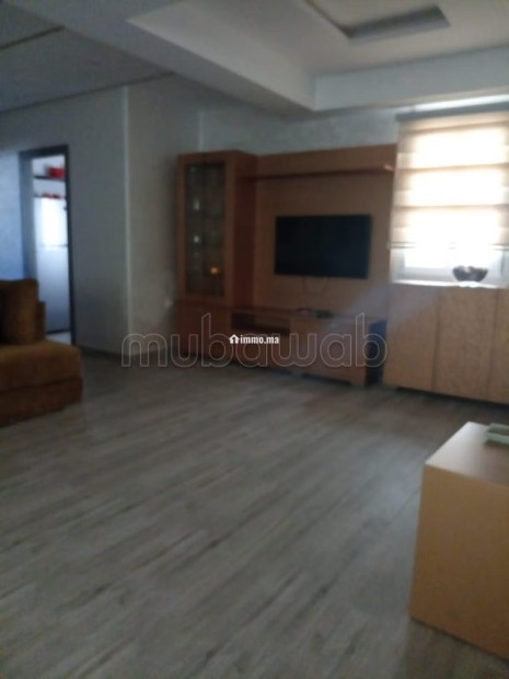Bel appartement en location à Fnideq.
Surface de 75 m².
Bien meublé - Location Immobilier - Autre - photo 3