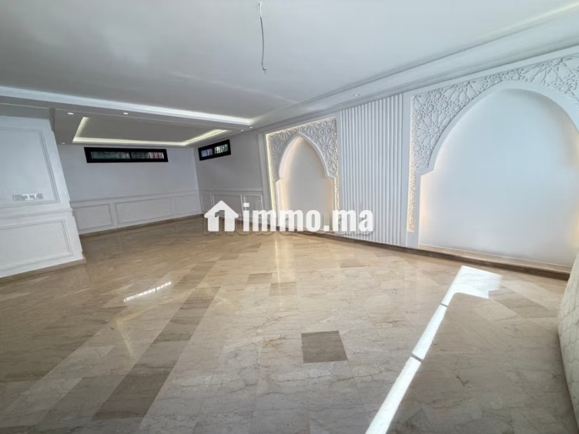 Très belle villa à louer à skhirat - Location Immobilier - Autre - photo 8