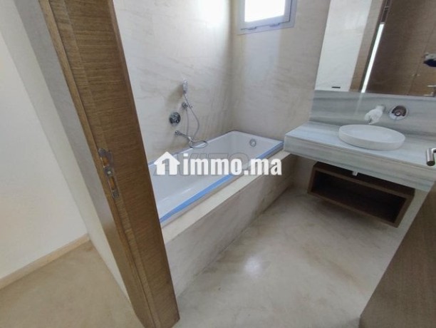 appartement-a-clos-des-pins-haut-agdal-big-10