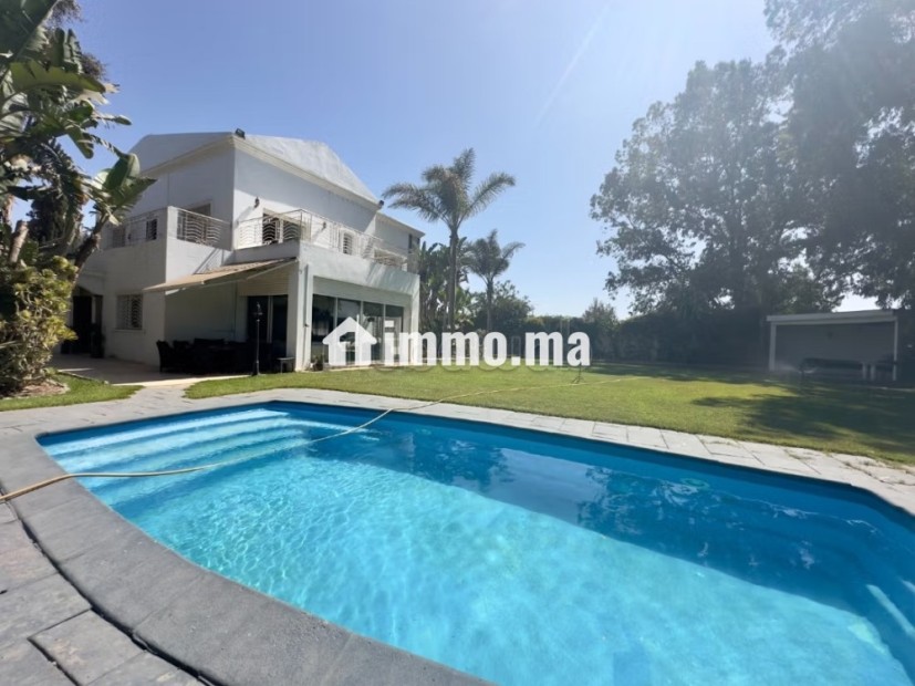 Villa Luxueuse à louer - Location Immobilier - Autre - photo 1