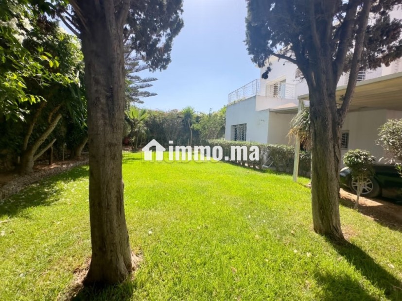 Villa Luxueuse à louer - Location Immobilier - Autre - photo 8
