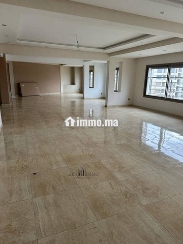 Grand Appartement 240 m² sans Vis à Vis - Location Immobilier - Casablanca - photo 2