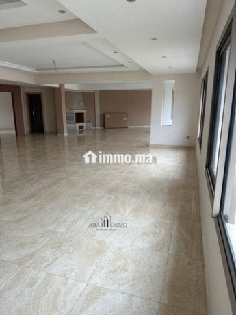 grand-appartement-240-m2-sans-vis-a-vis-big-8