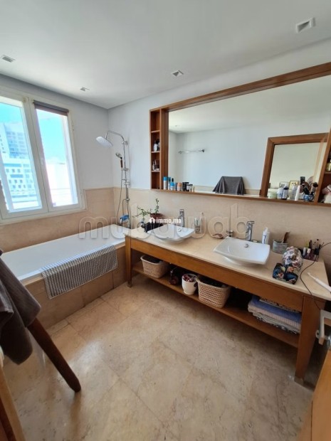 Racine – bel appartement meublé 200m2 avec grande terrasse à louer - Location Immobilier - Casablanca - photo 7