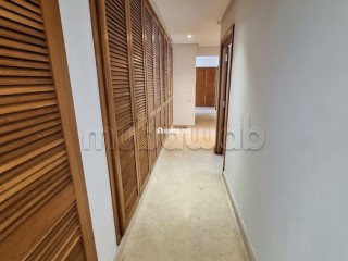 Racine – bel appartement meublé 200m2 avec grande terrasse à louer - Appartement à louer - Casablanca