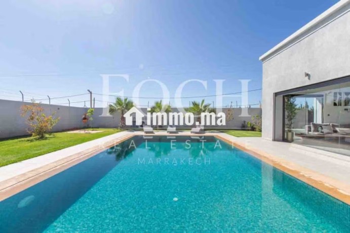 villa-de-plain-pied-sans-vis-a-vis-big-0