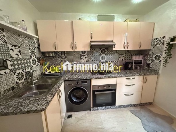 joli-appartement-2-chambres-meuble-big-4