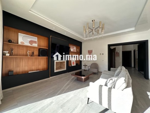location-villa-de-haut-standing-a-taghazout-surface-totale-620-m2-antenne-parabolique-residence-securisee-big-9