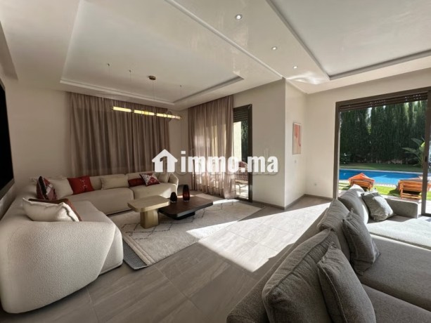 location-villa-de-haut-standing-a-taghazout-surface-totale-620-m2-antenne-parabolique-residence-securisee-big-11