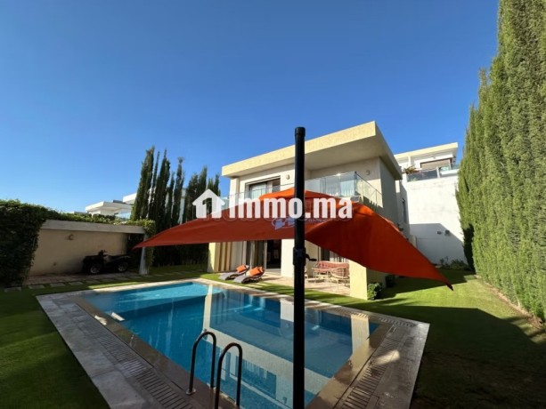 location-villa-de-haut-standing-a-taghazout-surface-totale-620-m2-antenne-parabolique-residence-securisee-big-6
