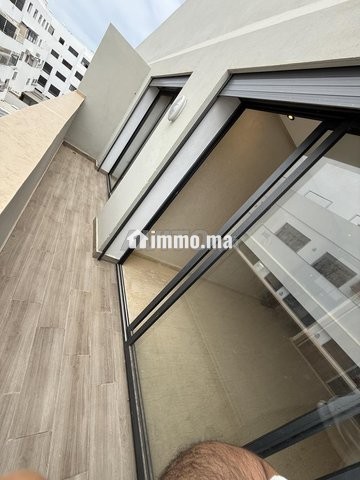 Studio à louer a cote de clinique chikh khalifa - Location Immobilier - Casablanca - photo 2