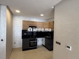 Studio à louer a cote de clinique chikh khalifa - Appartement à louer - Casablanca