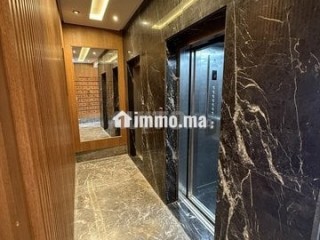 Studio à louer a cote de clinique chikh khalifa - Appartement à louer - Casablanca