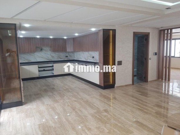 niveaux-villas-de-standing-2-et-3-facades-big-8