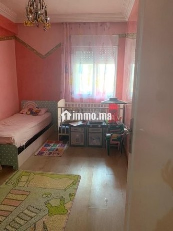 appartement-meuble-a-louer-105-m2-a-casablanca-big-0