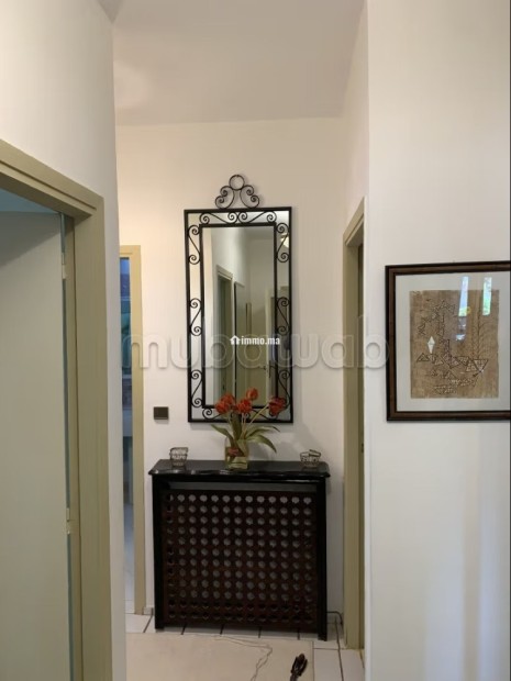 Location saisonnière à Agdal.
Superficie 100 m².
Ascenseur et places de parking - Vente Immobilier - Rabat - photo 2